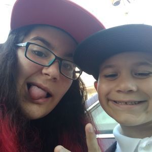 Meet your Posher, Ana